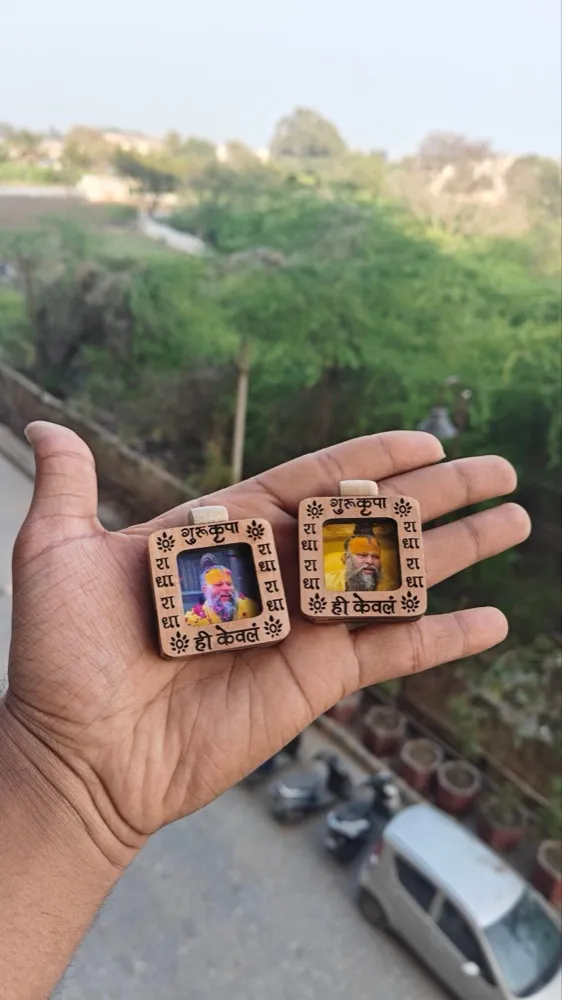 Shri Premanand Ji Maharaj kadamb locket