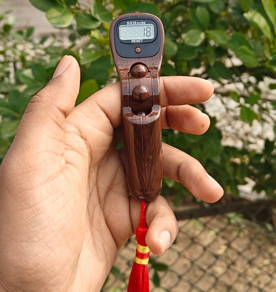 Thumb counter with Finger Grip (Multicolour)